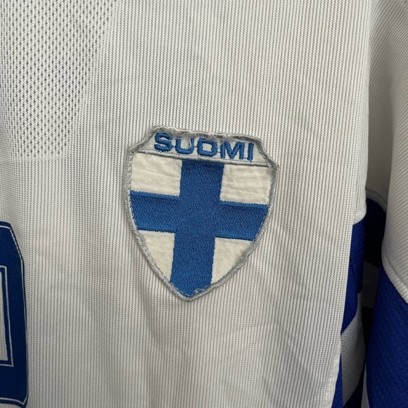 Finland Home Jersey - Litmanen - Picture 7 of 12